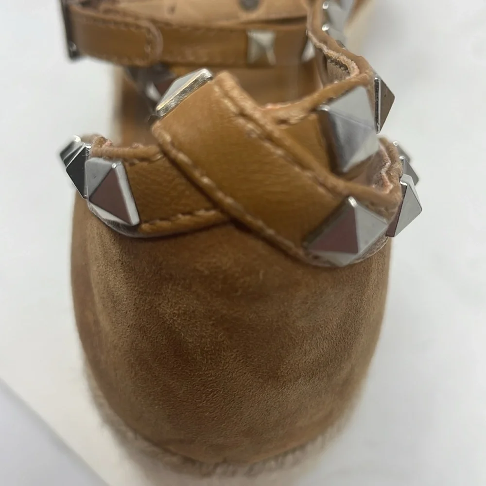 Marc Fisher Brown Suede Platform Studded Sandals Size 7.5 Excellent Condition